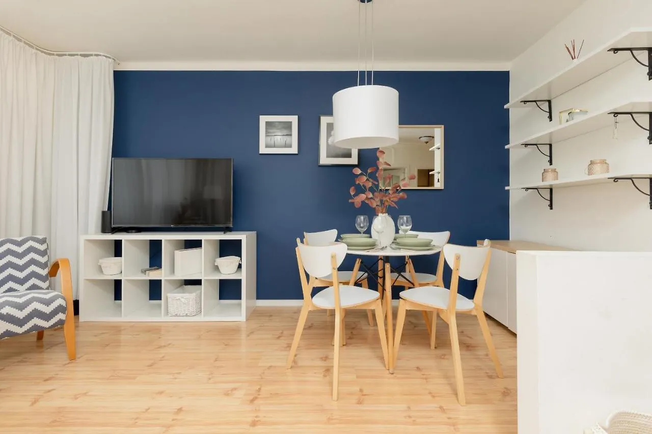 Central Warsaw Apartment With Home Office By Renters