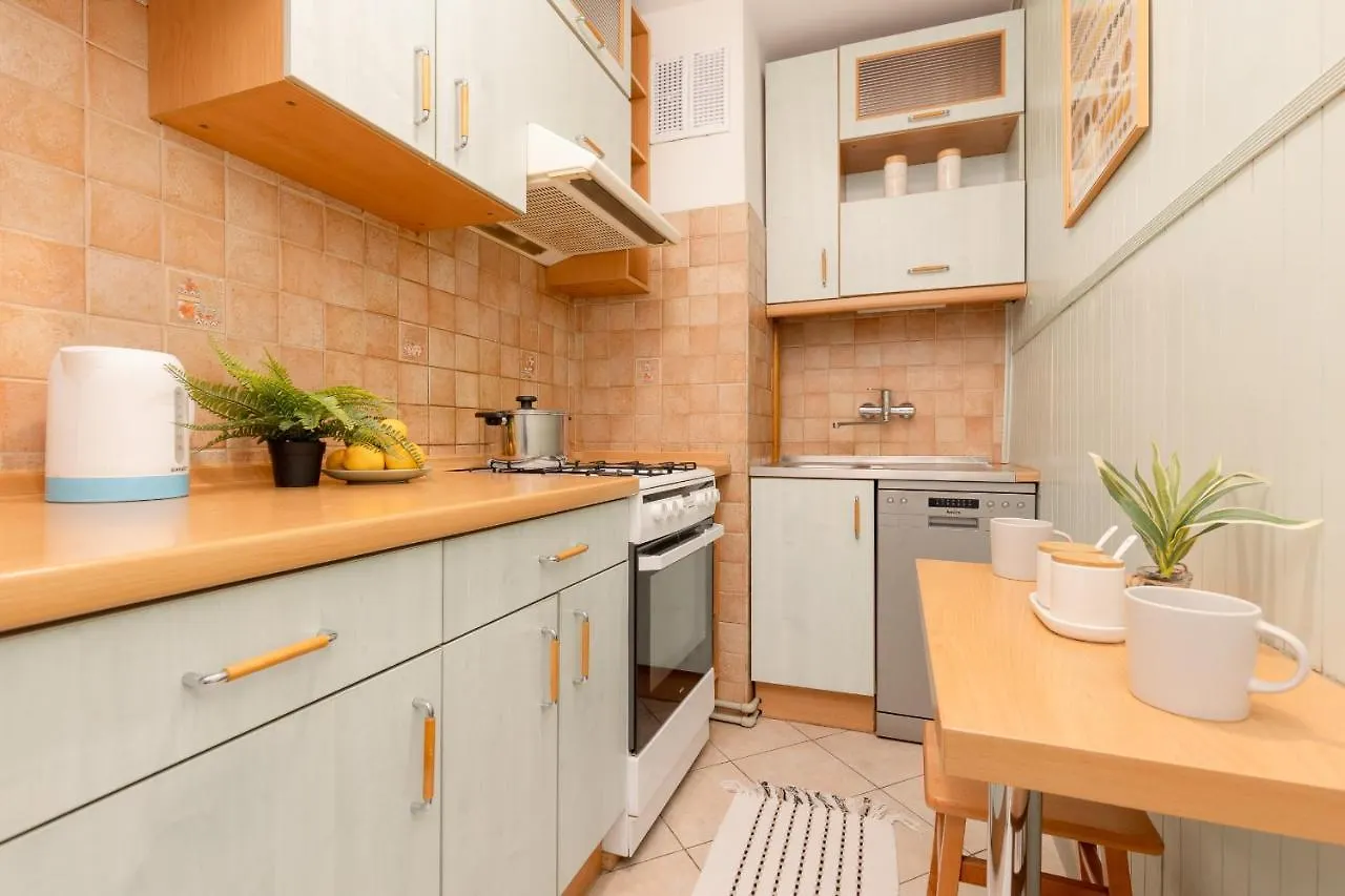 Central Warsaw Apartment With Home Office By Renters